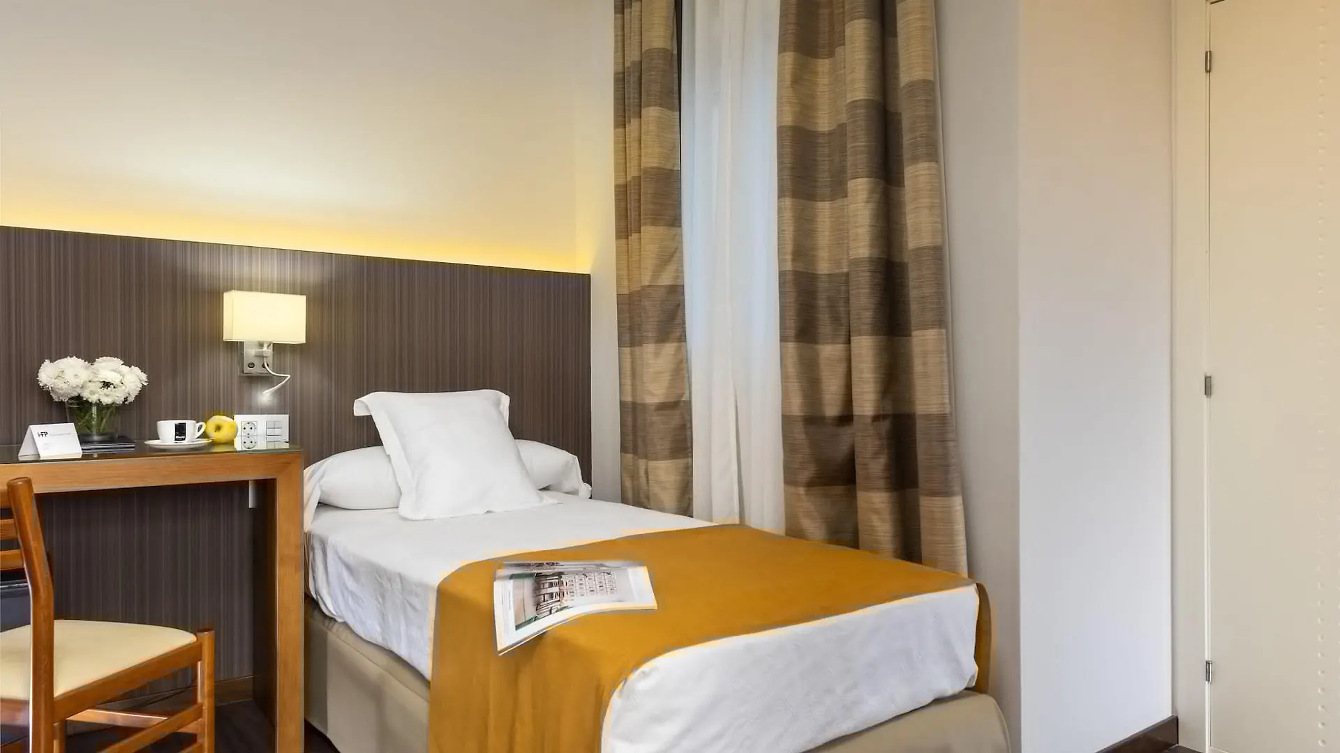 Hotel De Francia Y Paris Cadiz Spain