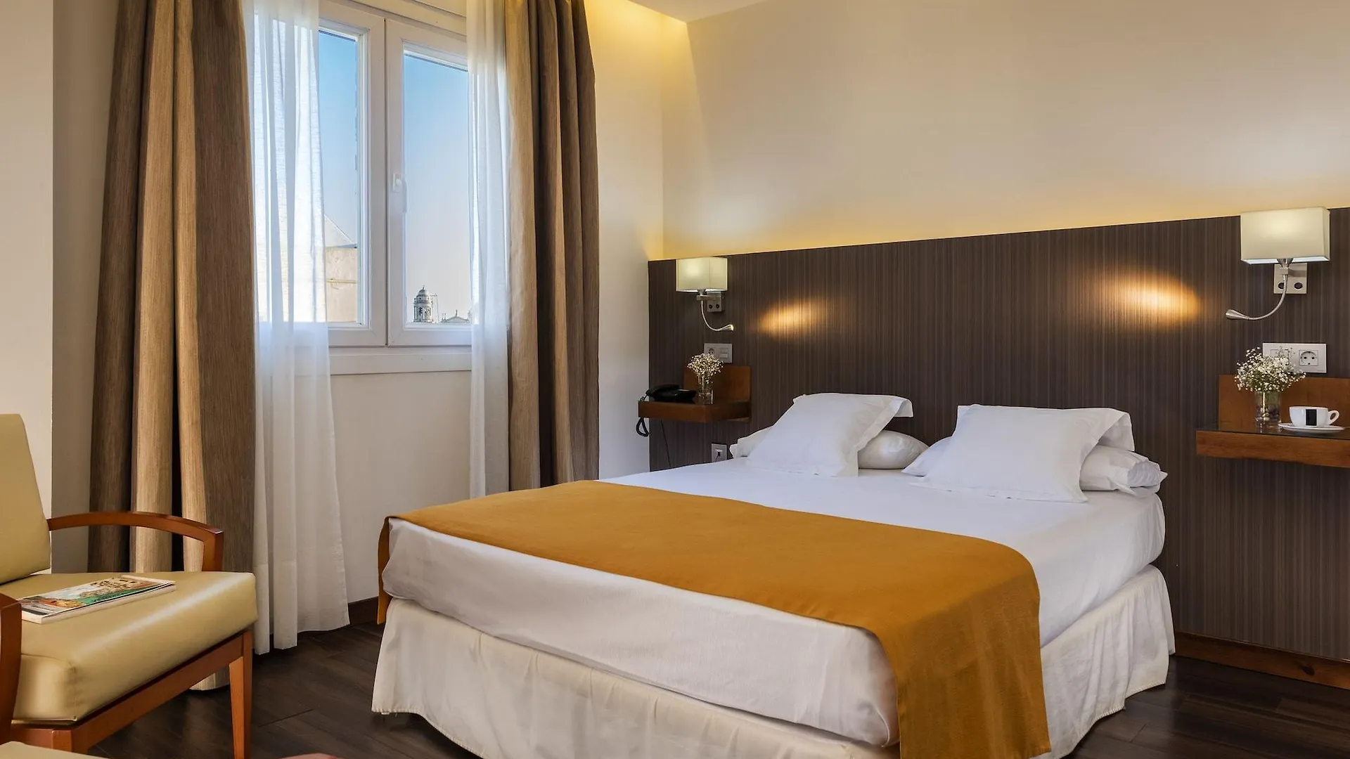 Hotel De Francia Y Paris Cadiz